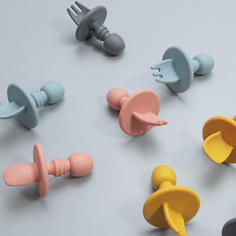 CuttieSpoon™ | Cuillère et fourchette pour bébé | Maman - Bébé Vagabond